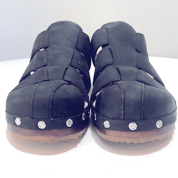 Ugg Ore Fisherman Clogs - Picture 3 of 8